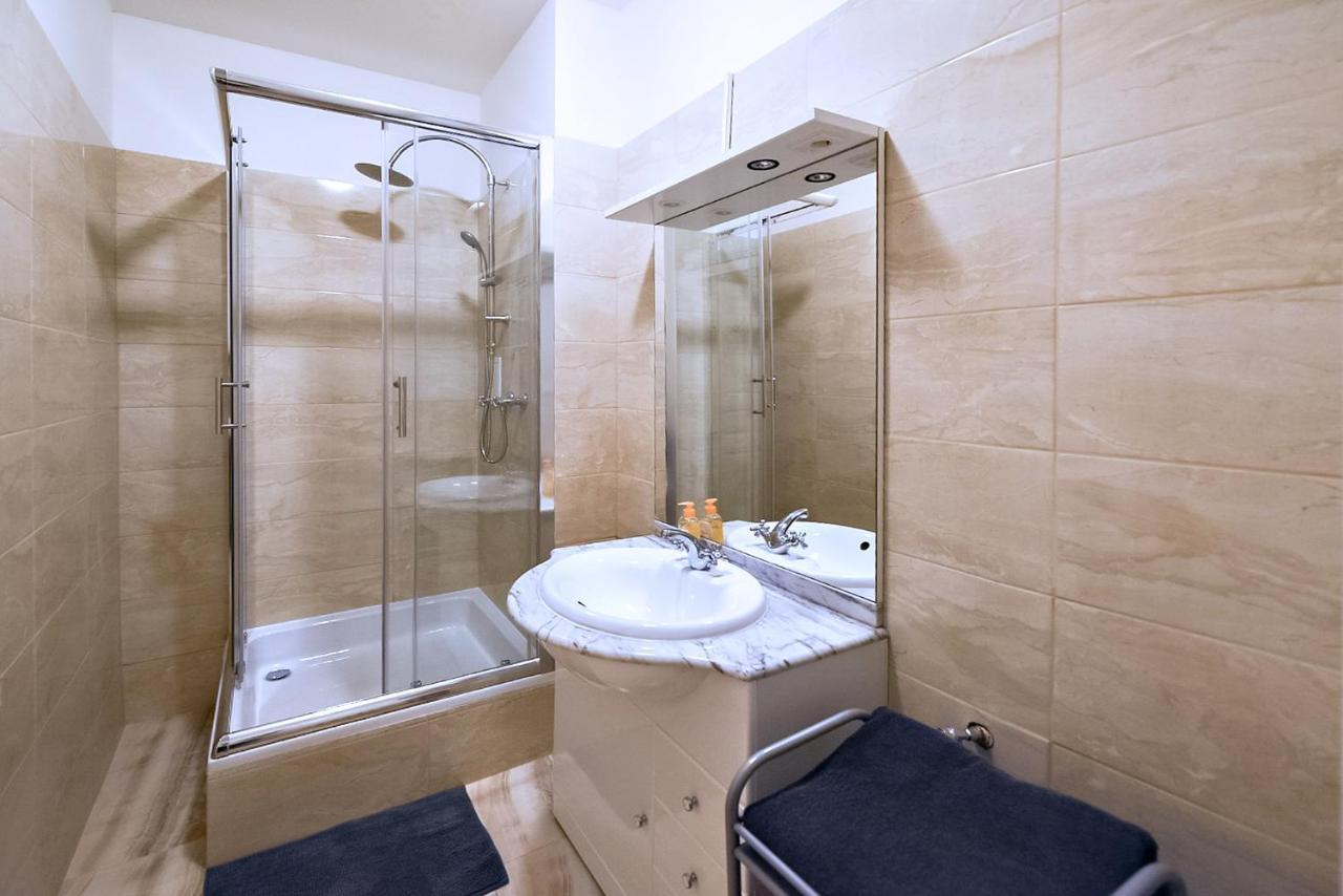 Apartments Vezenska Prag Dış mekan fotoğraf