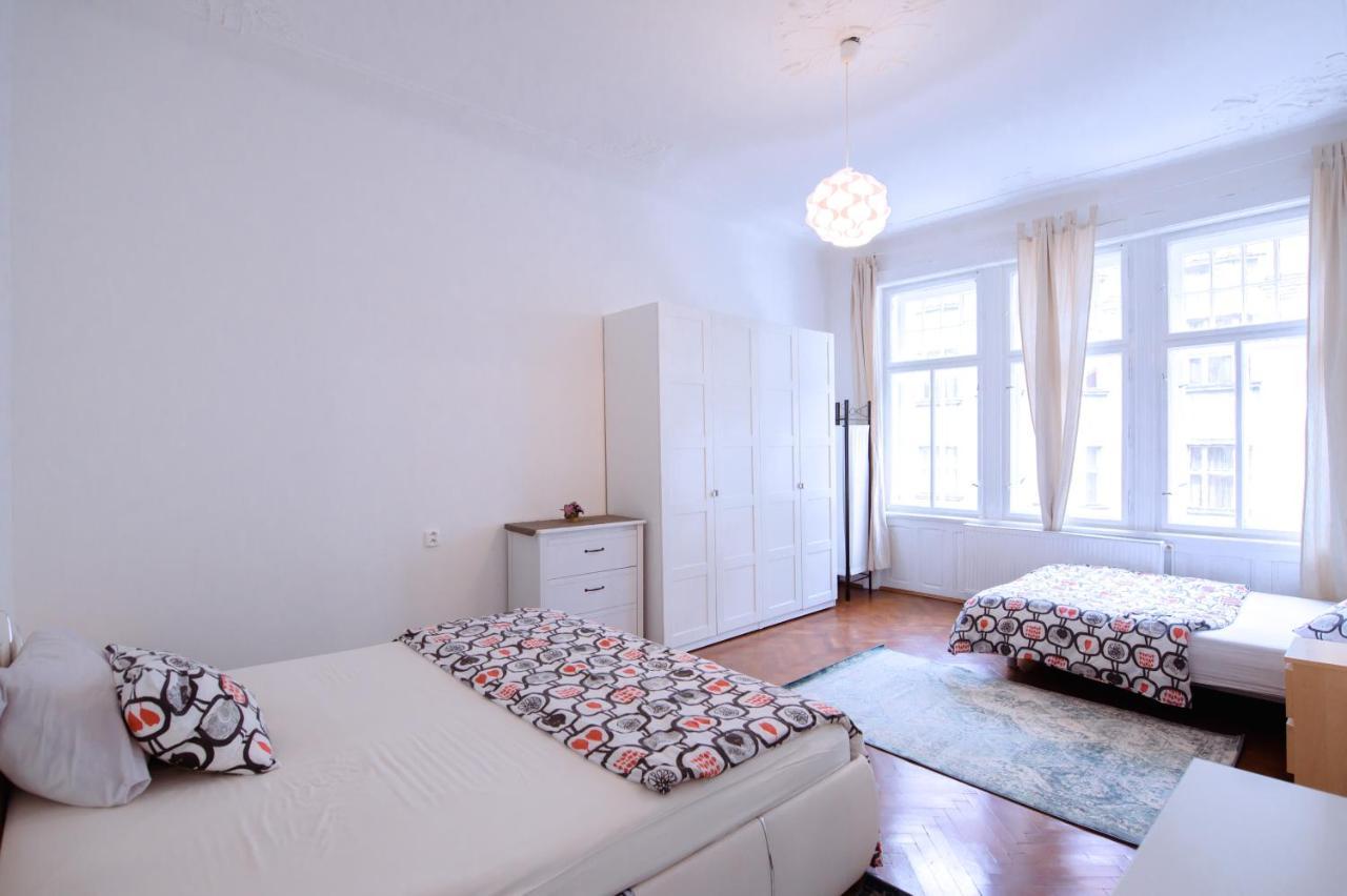 Apartments Vezenska Prag Dış mekan fotoğraf