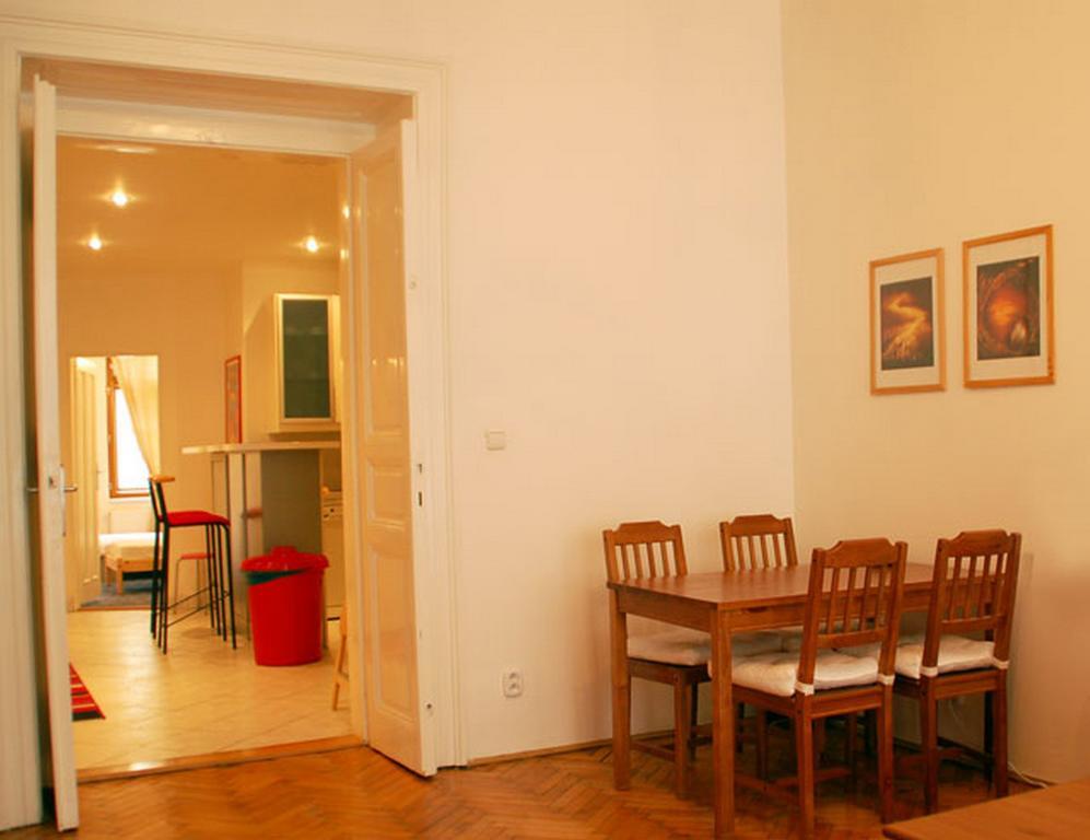 Apartments Vezenska Prag Oda fotoğraf