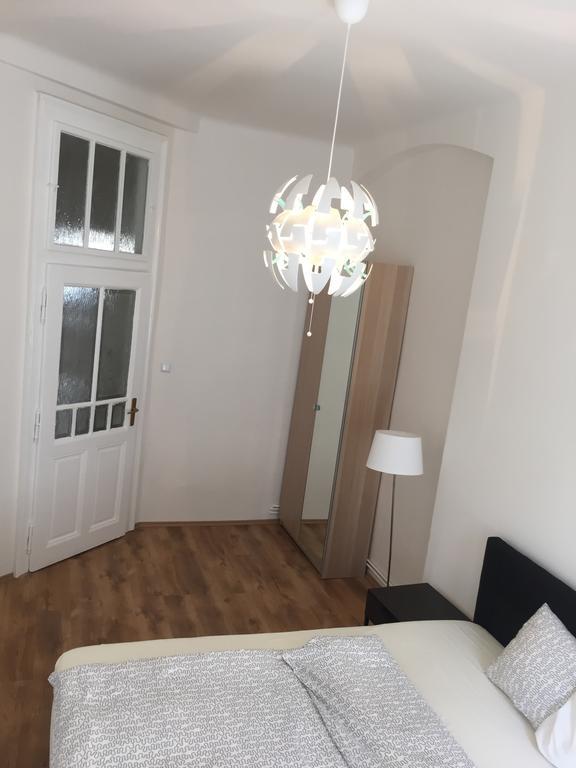 Apartments Vezenska Prag Dış mekan fotoğraf